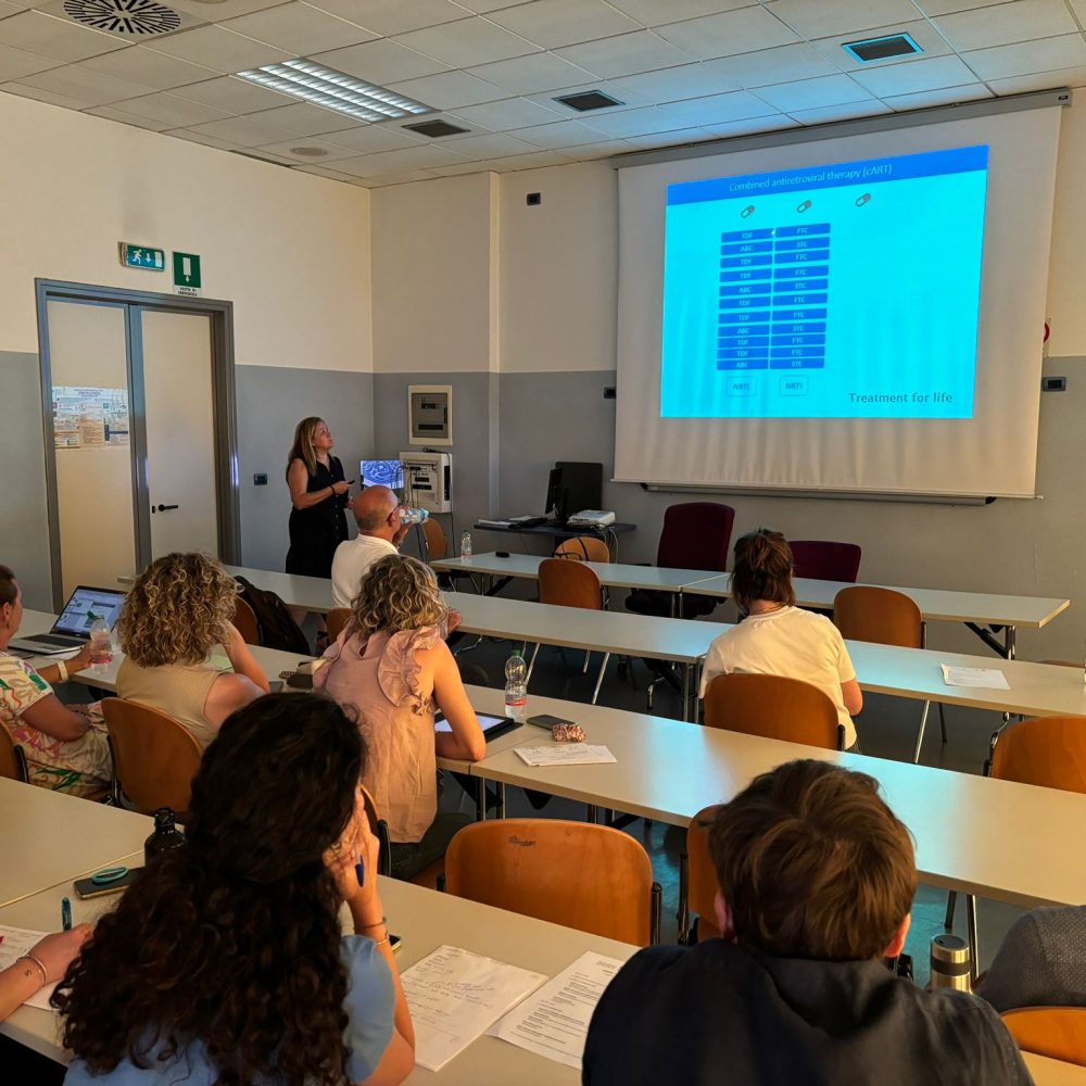 Retiro científico en la Universidad de Modena